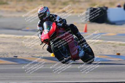 media/Dec-10-2023-SoCal Trackdays (Sun) [[0ce70f5433]]/Turn 2 (10am)/